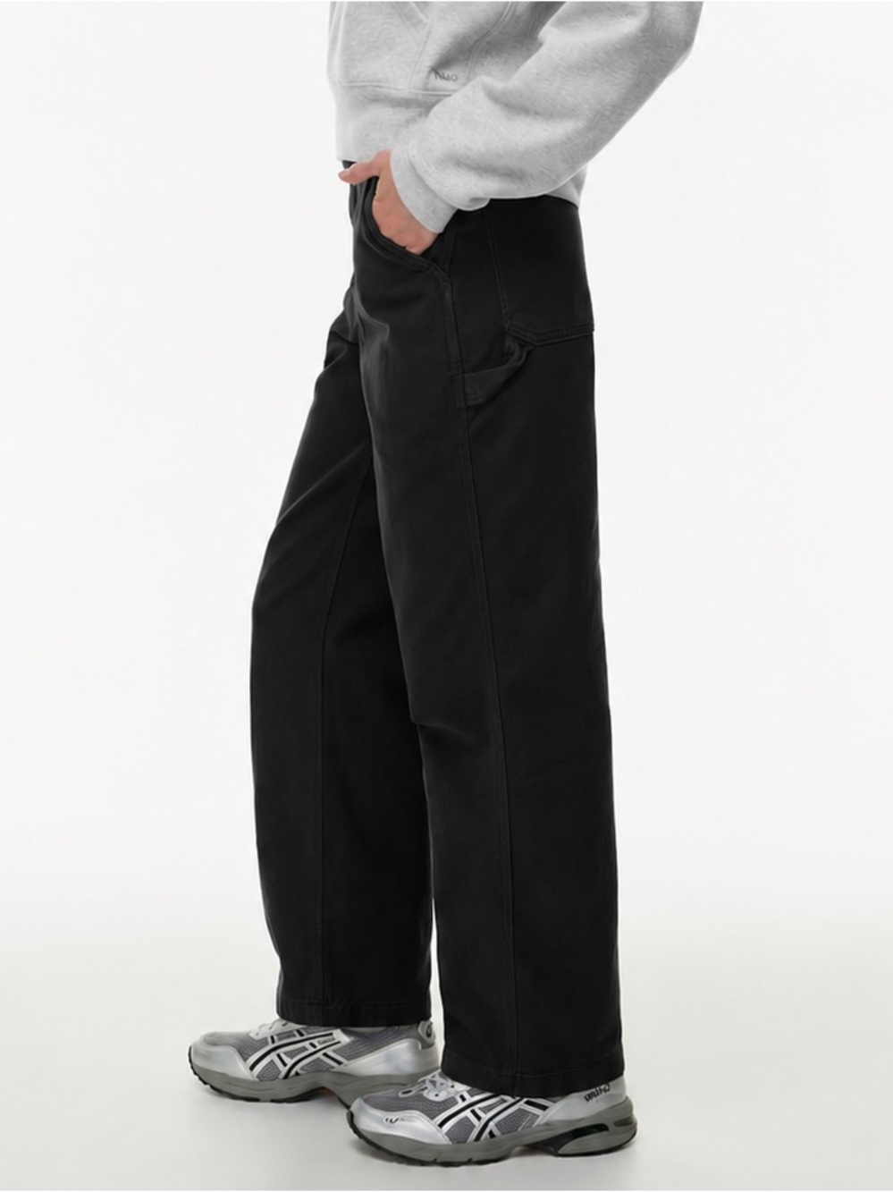 Aritzia TNA Greenwich High Rise Carpenter Pants